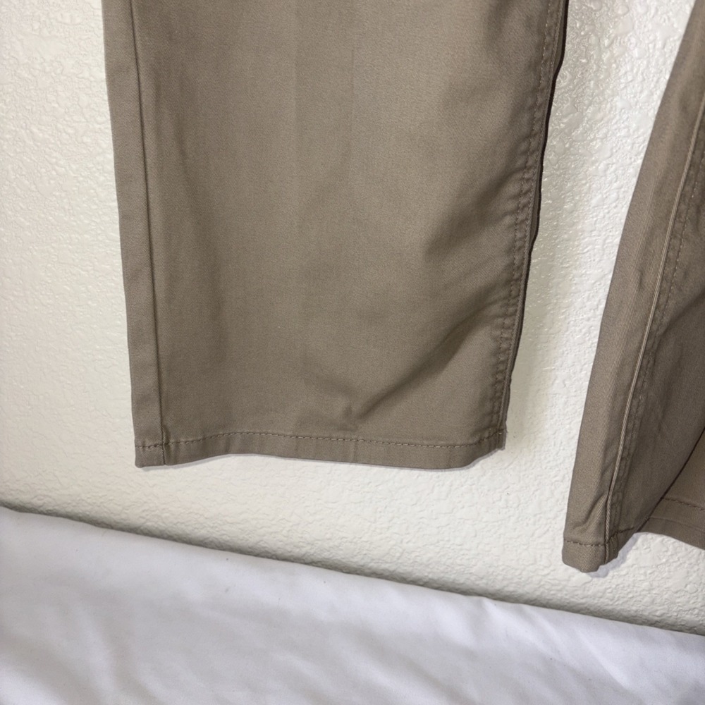 Levi's 541 Jeans Khaki Men's Size 48x32(30) Athletic Taper Stretch Twill Tech - Picture 6 of 10